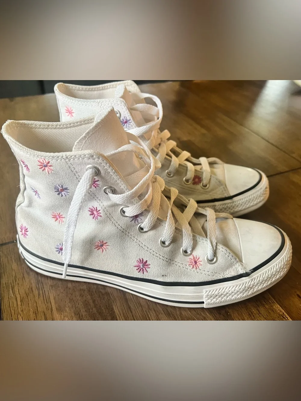 Converse Chuck Taylor All Star High Top Sneakers, Girls Size 5.5Y